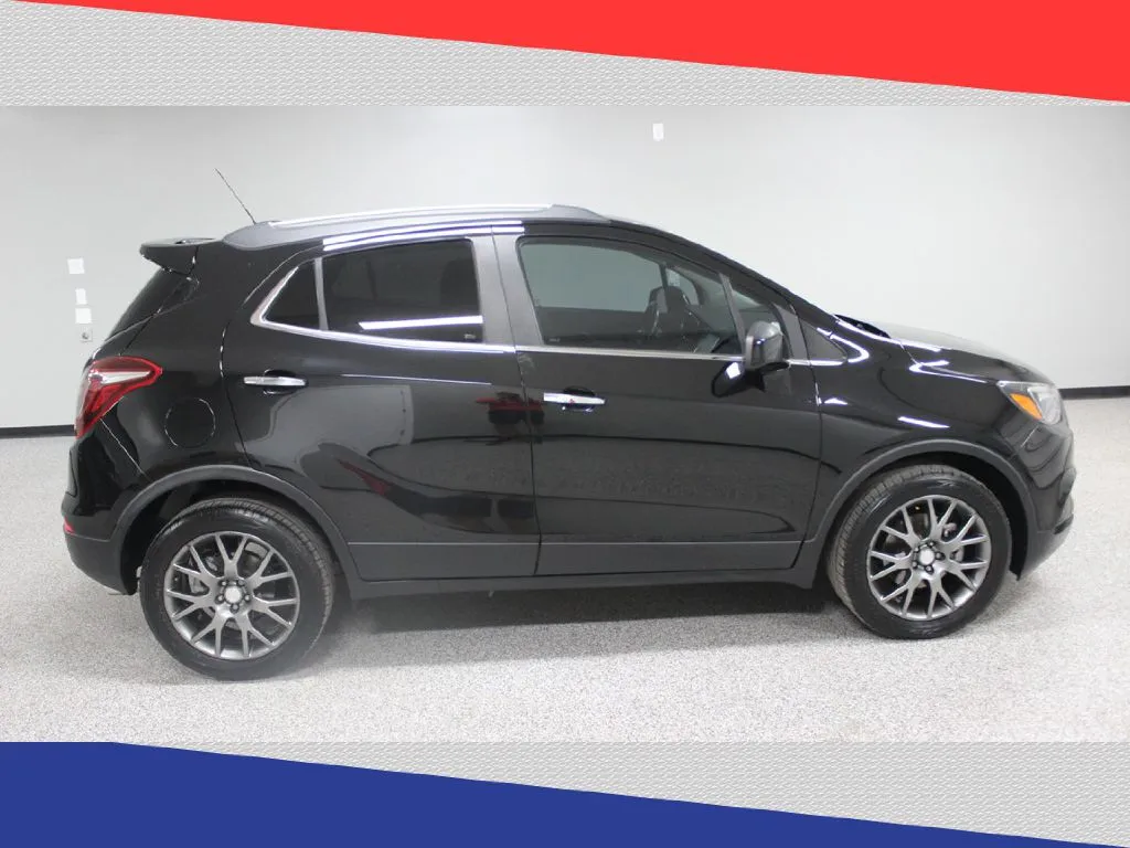 2020 Buick Encore - KL4CJ1SBXLB013128 - Image #2